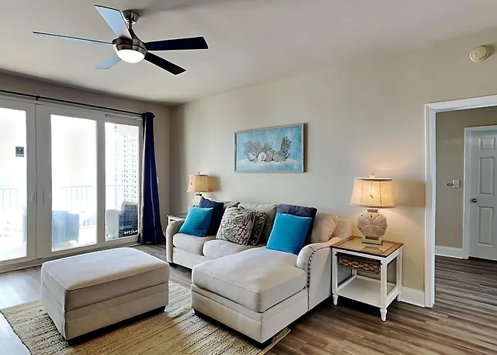 Laketown Wharf #1126